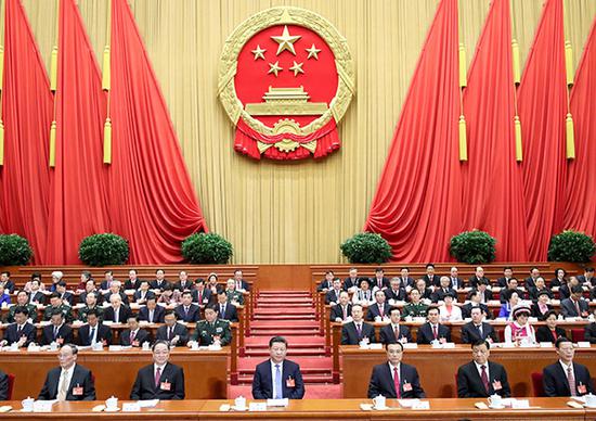 3月5日，第十二届全国人民代表大会第五次会议在北京人民大会堂开幕。党和国家领导人习近平、李克强、俞正声、刘云山、王岐山、张高丽等出席会议。新华社记者 兰红光 摄